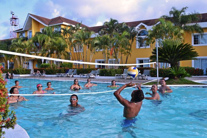 Pools & Facilities