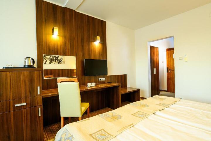 Suite Room