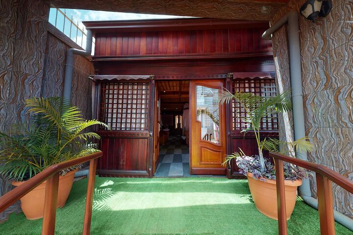 Hotel Interior 77 of 91