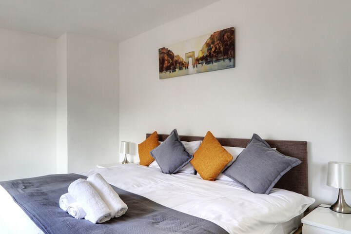 Room 25 of 68