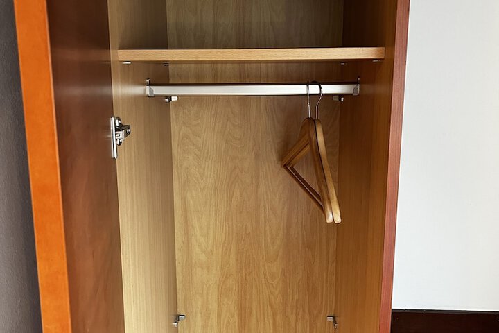 Room 30 of 52