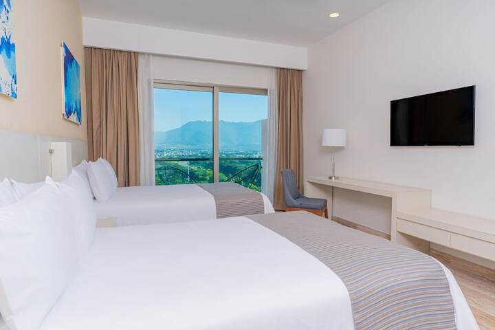Room 14 of 34