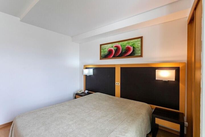 Room 15 of 55