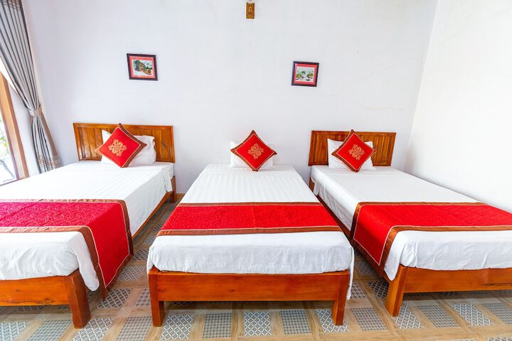 Room 8 of 52