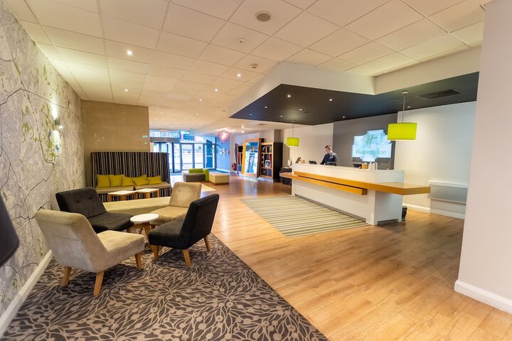 Hotel 165 of 177