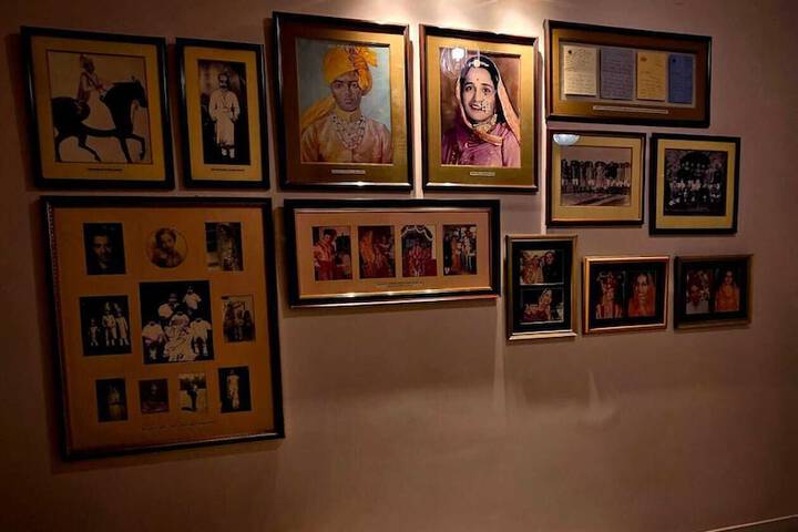 Ballroom/Hall 73 of 112