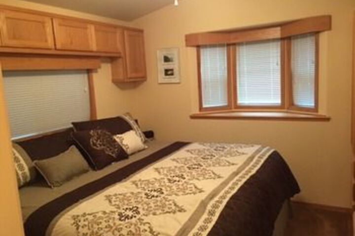 Room 15 of 105