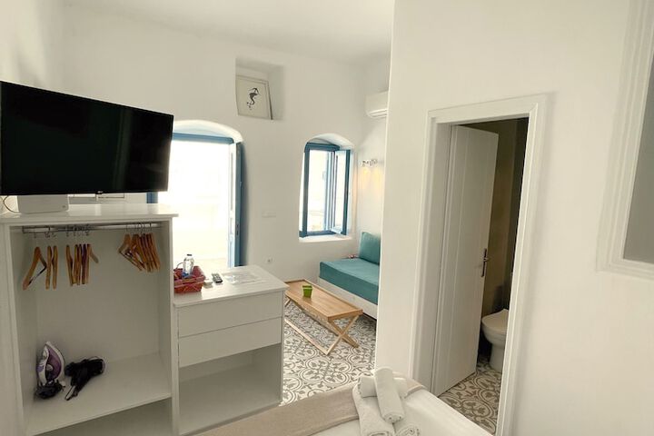 Room 41 of 93
