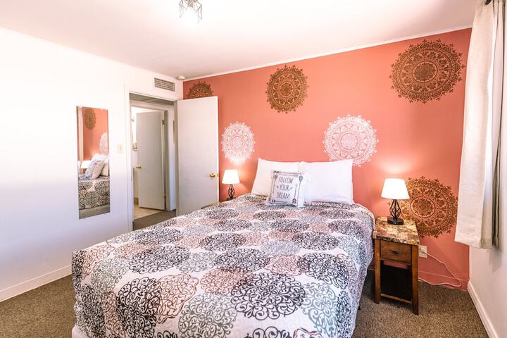 Room 6 of 39