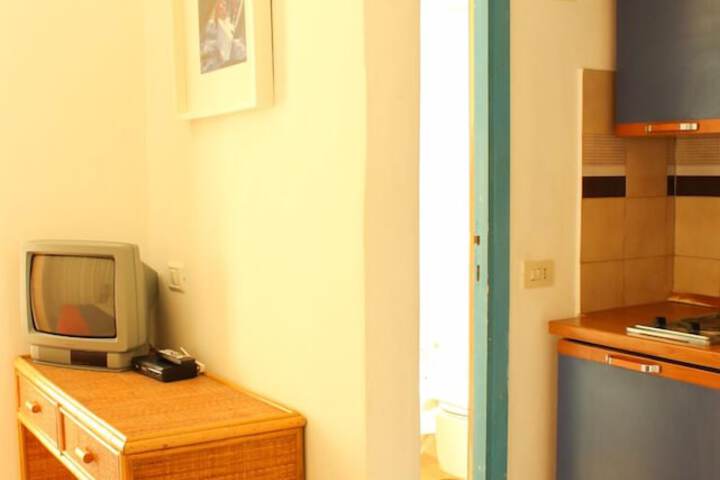Room 7 of 69