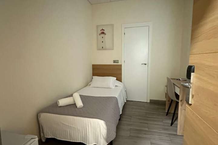 Room 11 of 43