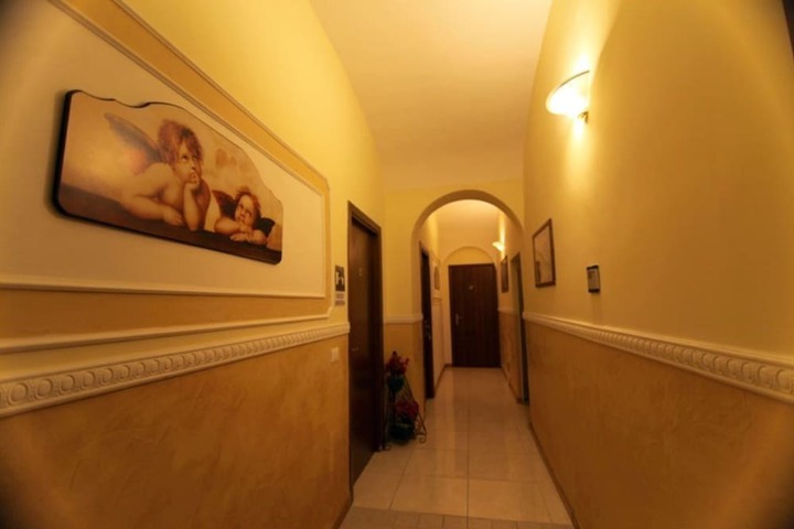 Hotel 2 of 20