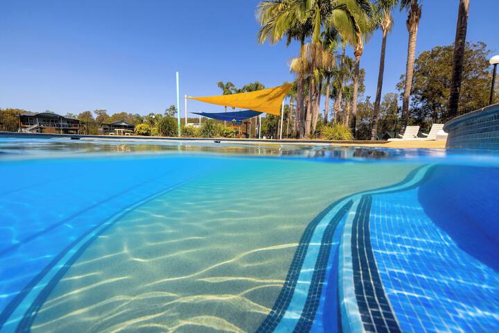 Pool 86 of 118