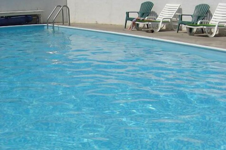 Pool 14 of 39