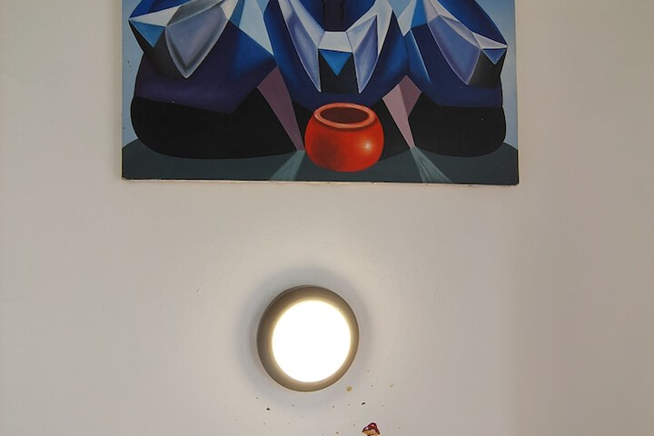 Room 27 of 43