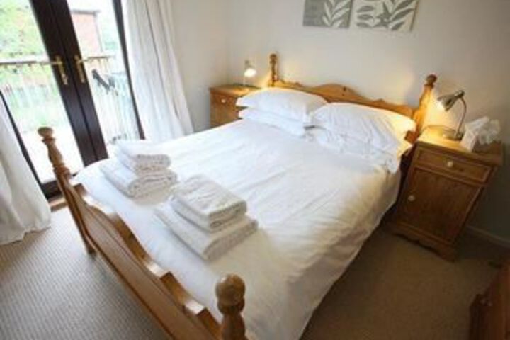 Room 40 of 128
