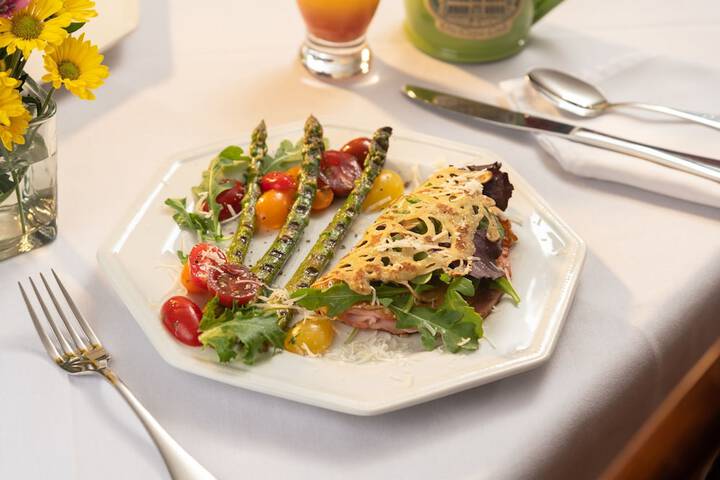 Breakfast/Coffee Service 99 of 121