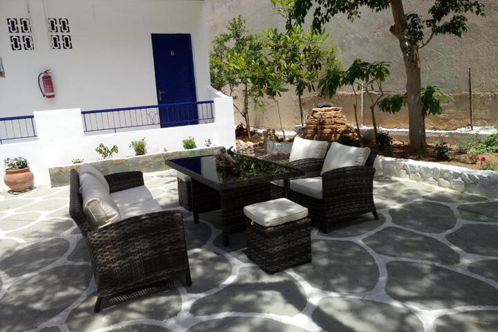 Hotel Poulakis
