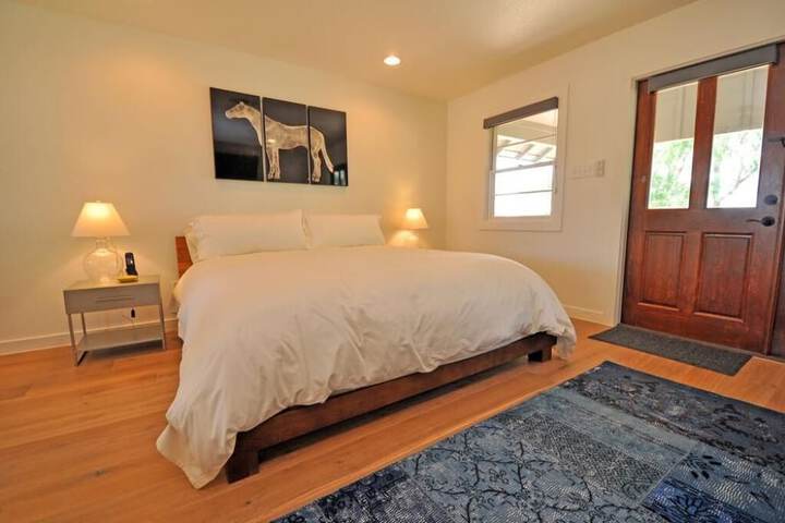 Room 11 of 278
