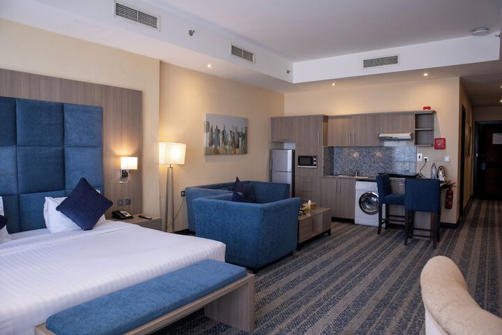 Room 13 of 26