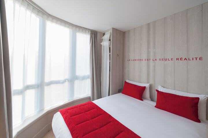 Room 18 of 39