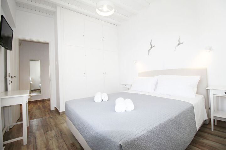 Room 8 of 73