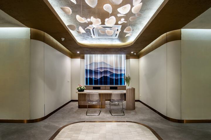 Hotel Interior 63 of 108