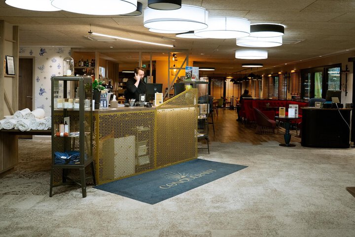 Hotel Interior 11 of 117