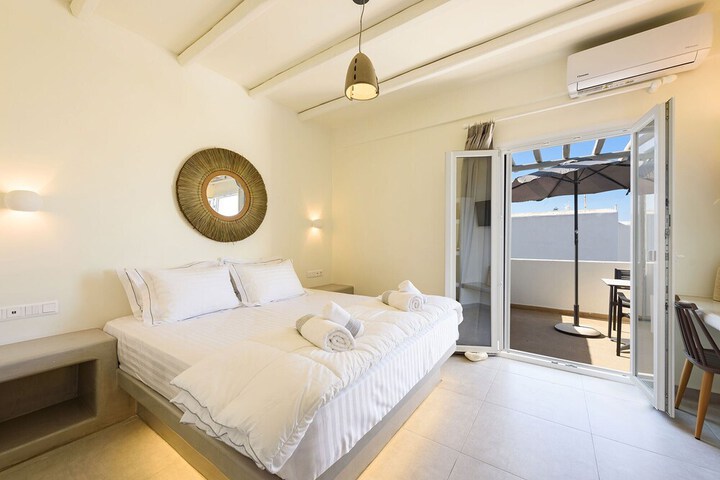 Room 47 of 144