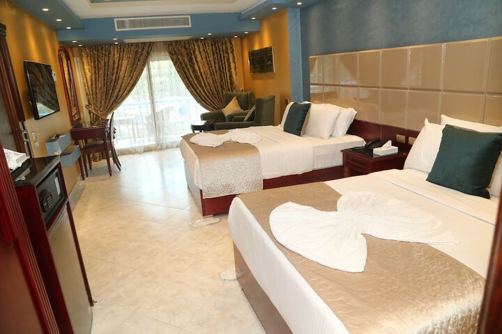 Room 28 of 59