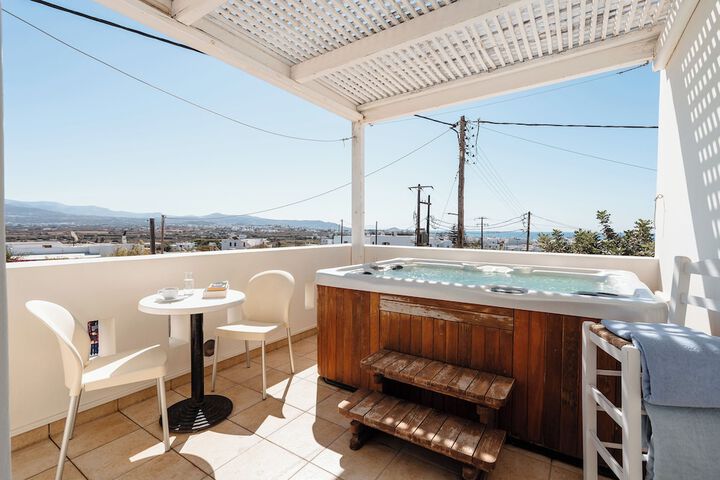 Terrace/Patio 34 of 86