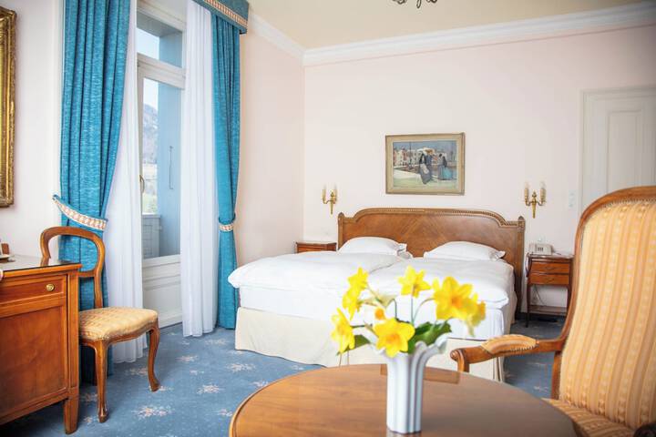 Room 32 of 114