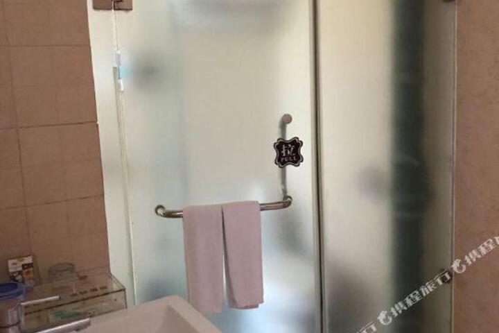 DM HOTEL