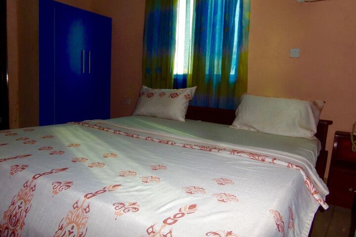 Room 20 of 25