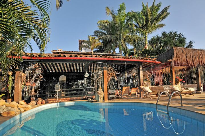 Pools & Facilities