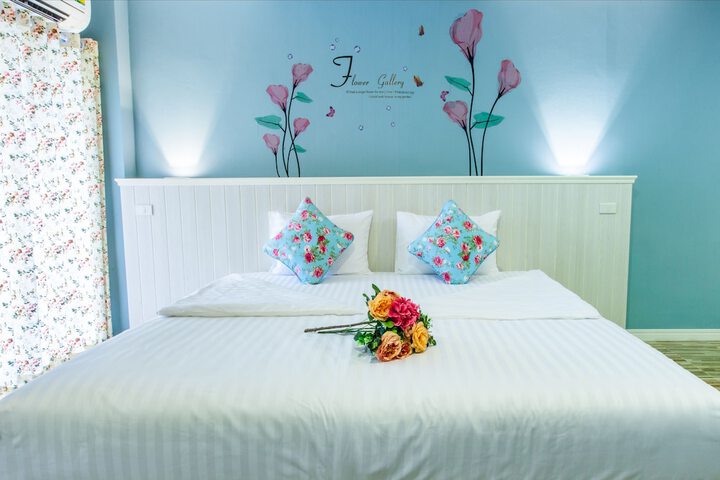 Room 30 of 60