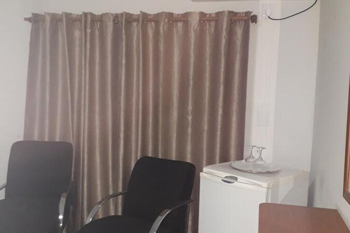 Room 32 of 61