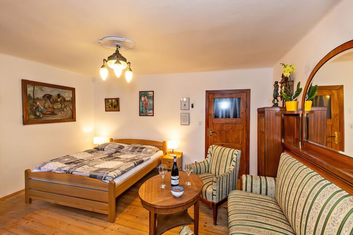 Room 14 of 38