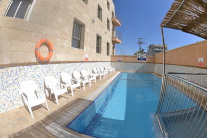 Pool 42 of 53
