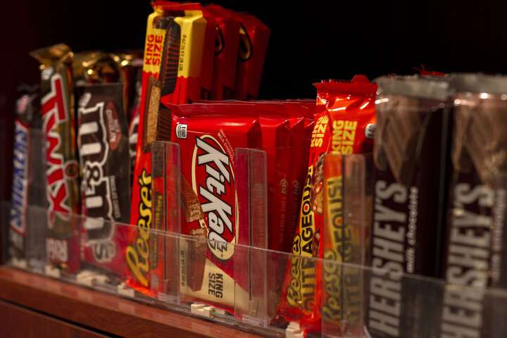 Snack bar