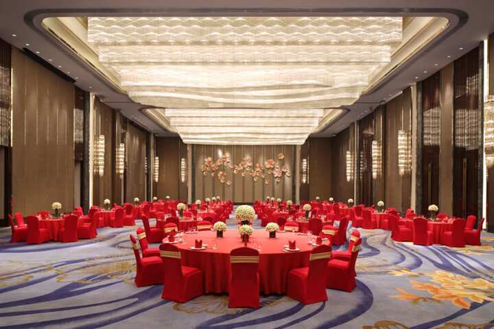 Dining Photos