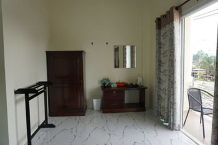 Room 41 of 49