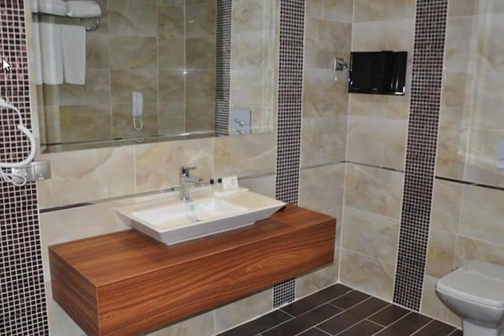 Clean Restrooms