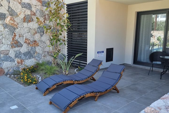 Terrace/Patio 28 of 63