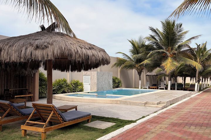 Pool 16 of 41