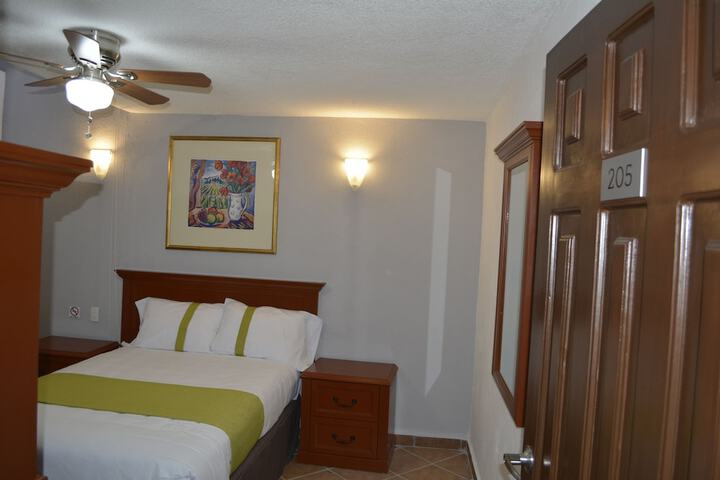 Room 4 of 15