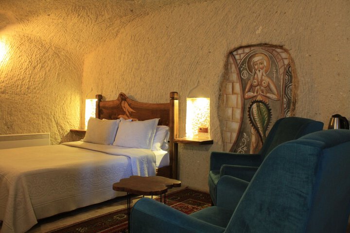 Room 3 of 58