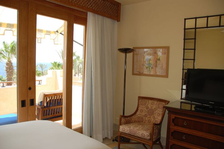 Room 3 of 22