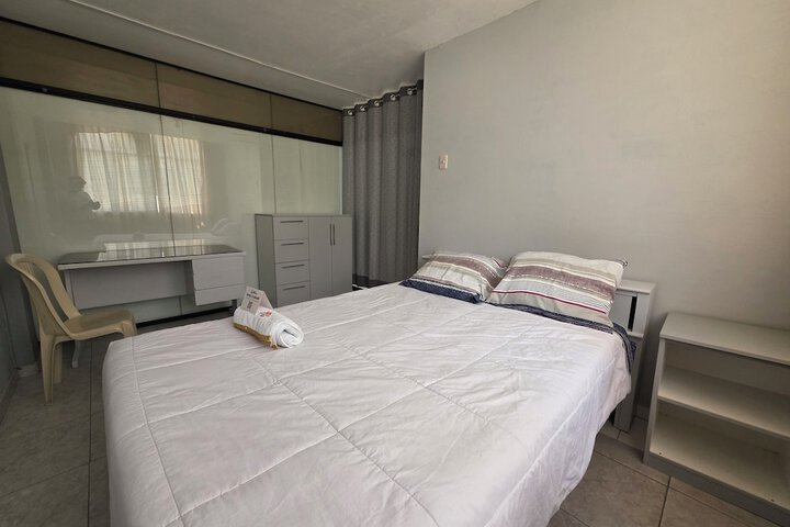 Room 37 of 84