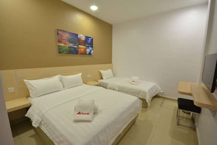 Room 16 of 48